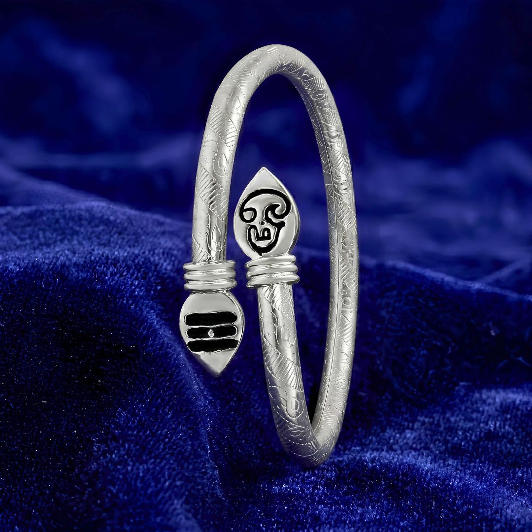 Murugan Vel Kada Silver | Pure Brass Spiritual Kapu for Strength, Courage & Protection